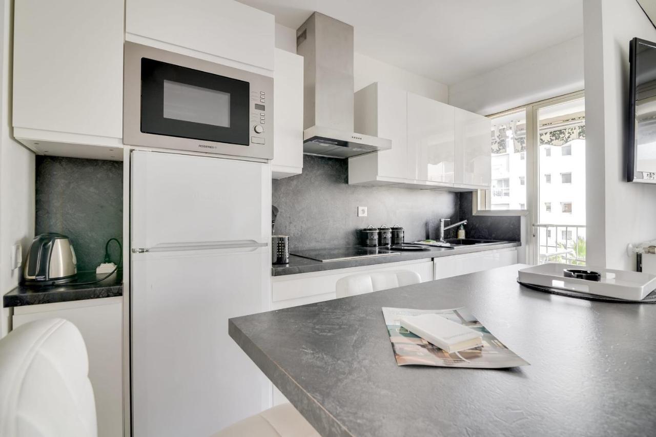Immogroom - 5 Min From - Terrace - Ac - Parking Appartement